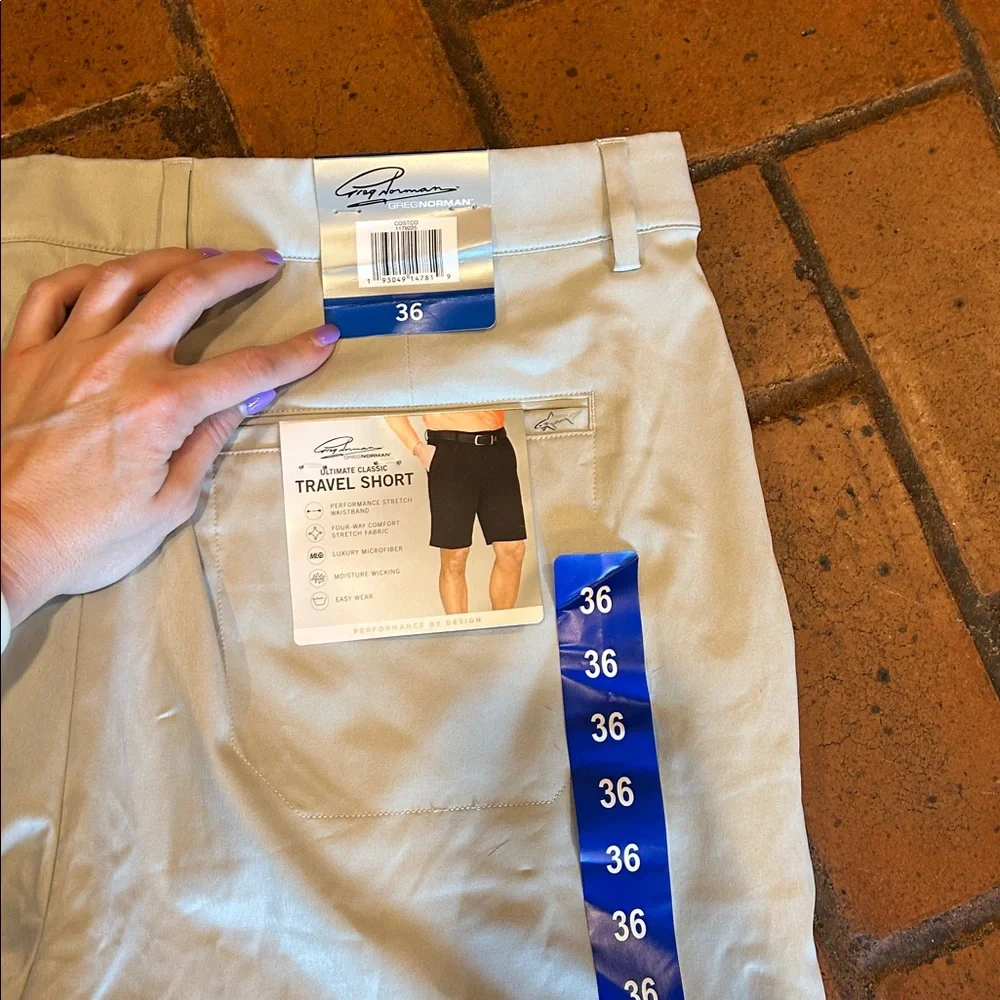 Greg Norman Men's Light Gray Travel Shorts